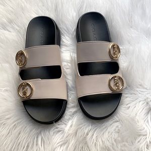 COACH
Women's Black Gable Sandal